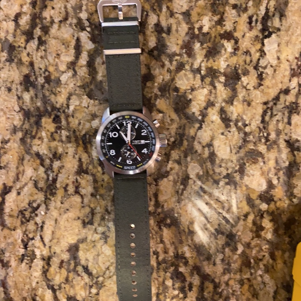 Invicta Aviator Watch - Picture 7 of 8